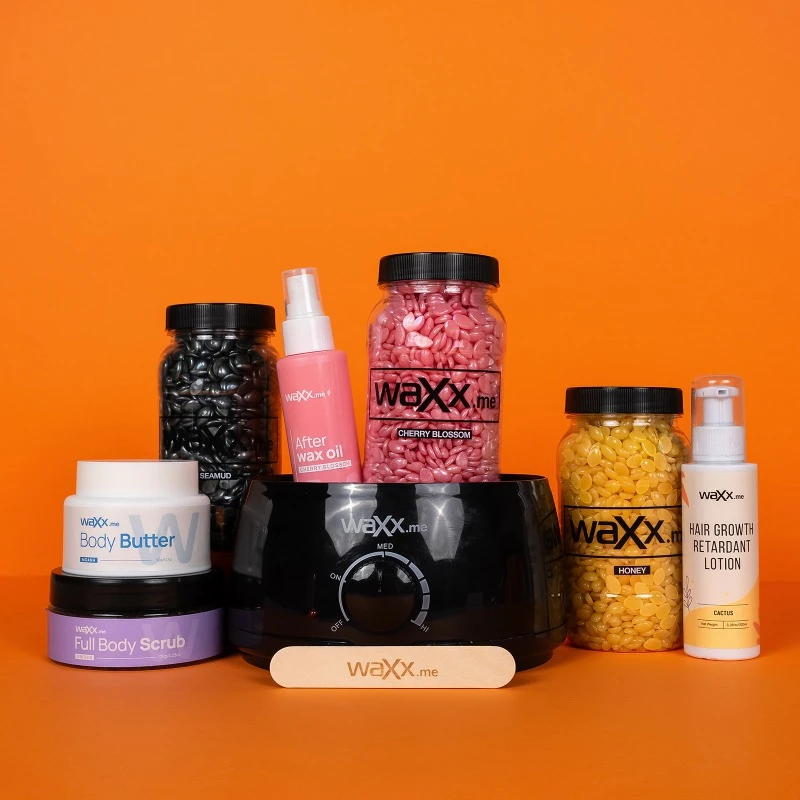 WaXx Limited Halloween Box  + Poklon Body Butter